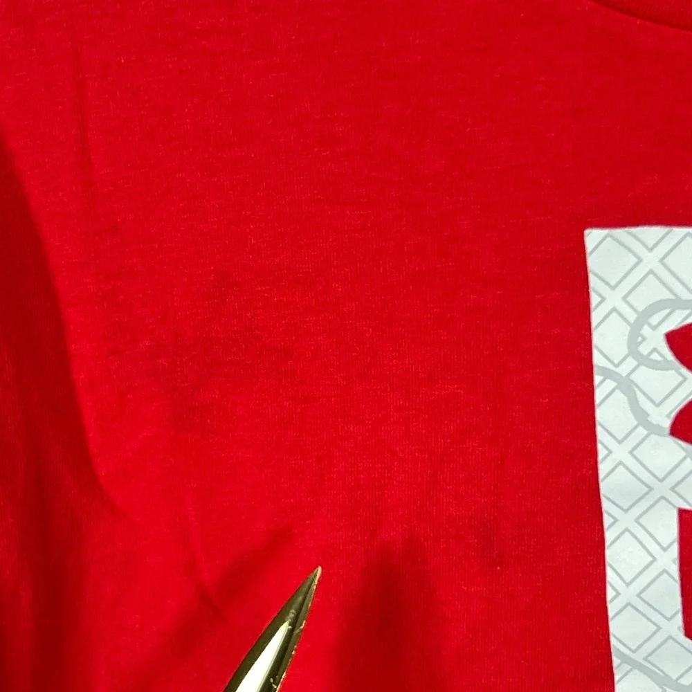 Under Armour Red Baseball Logo T Shirt Mens Medium M Loose Fit Cotton Polyester - Picture 2 of 8